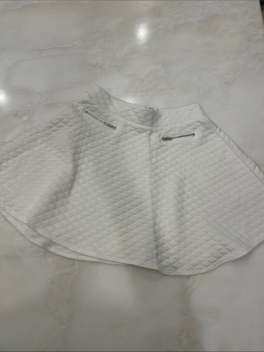 Pinc Premium White Quilted Flared Mini Skirt with Zip Details-Size XL (14/16)